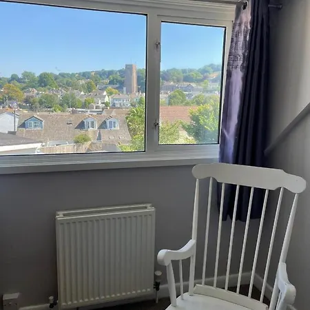 Sunny Days: Beautiful Spacious 4 Bed House Torquay Exterior photo