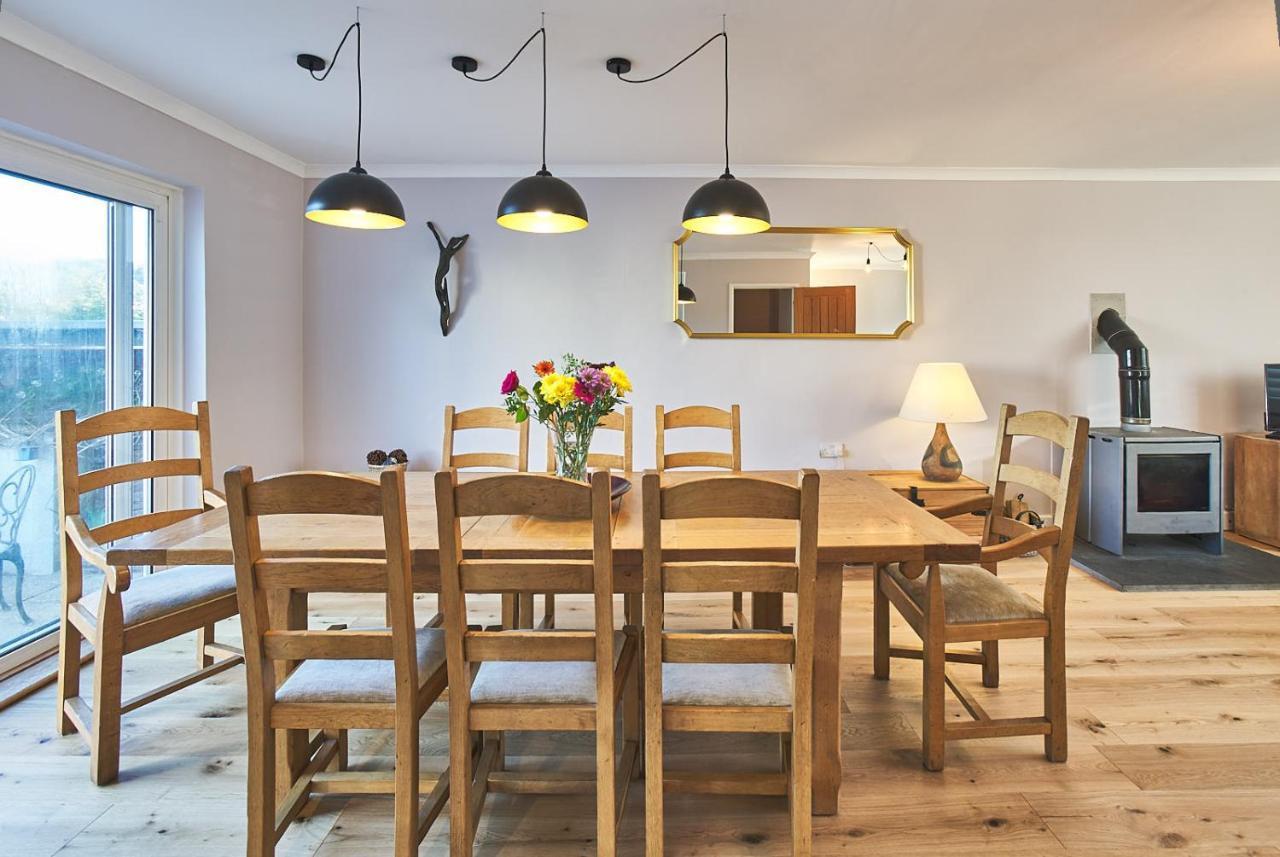 Holiday home Sunny Days: Beautiful Spacious 4 Bed House *