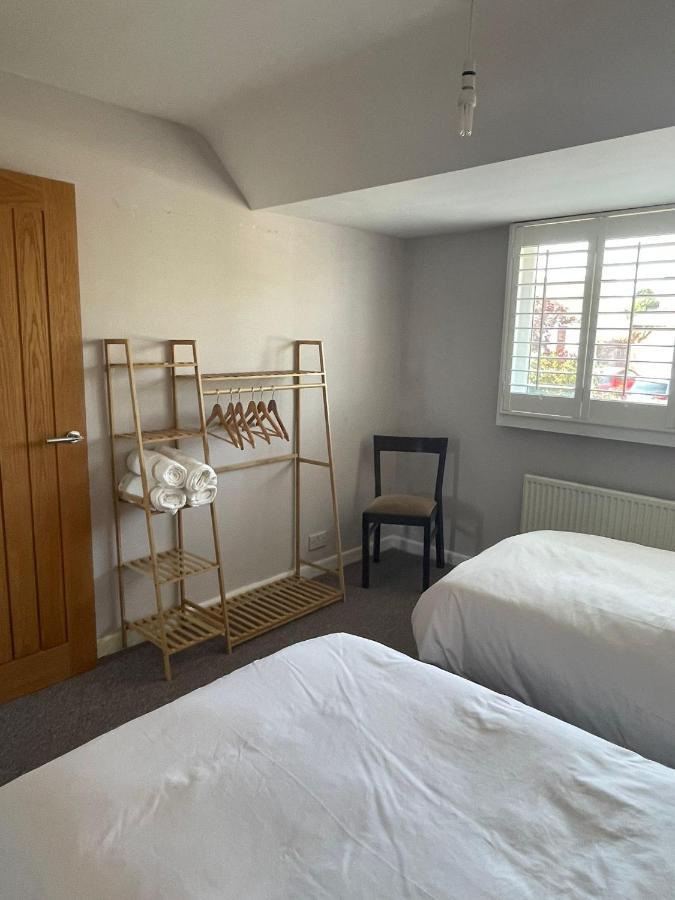 Holiday home Sunny Days: Beautiful Spacious 4 Bed House *